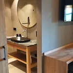 Herz3 Bar Restaurant Trattoria 호텔 3*