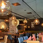 Herz3 Bar Restaurant Trattoria 호텔
