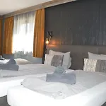Herz3 Bar Restaurant Trattoria 호텔 홀레르스바흐 임 핀츠가우