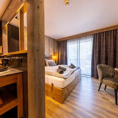 Herz3 Bar Restaurant Trattoria 3* Hollersbach im Pinzgau