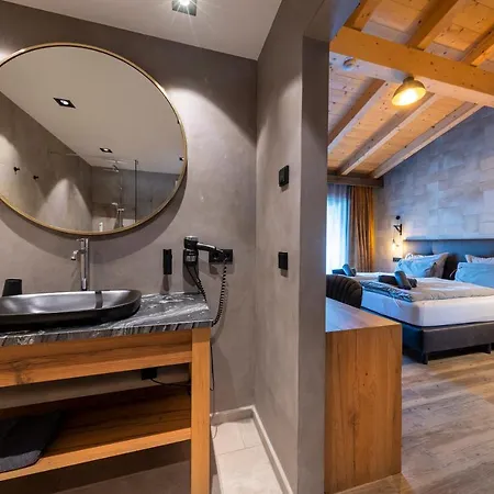 Herz3 Bar Restaurant Trattoria 3*