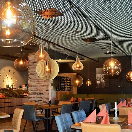 Herz3 Bar Restaurant Trattoria Hotel