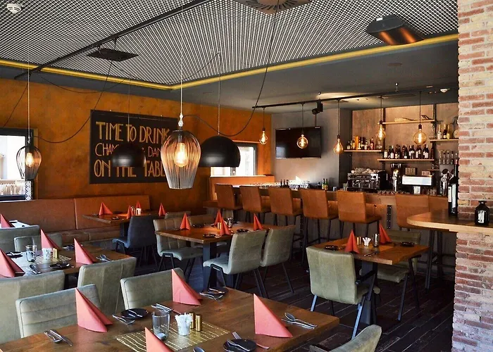 Herz3 Bar Restaurant Trattoria Hollersbach im Pinzgau